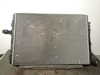 Автозапчасти б/у водяной радиатор за volkswagen passat b6 variant (3c5) 2.0 tdi 16v ссылки oem iam 3c0121253al