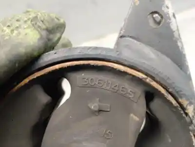 Second-hand car spare part engine support for volvo s40 i (644) 1.8 oem iam references 30611465  