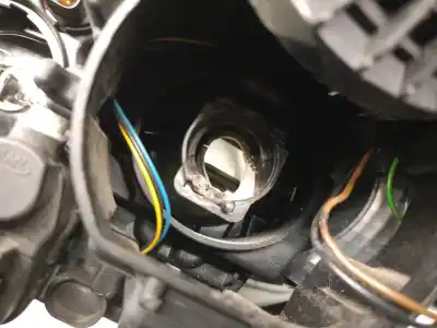 Автозапчасти б/у правая фара за ssangyong xlv suv e-xgi 160 ссылки oem iam 8310235300  8310235300