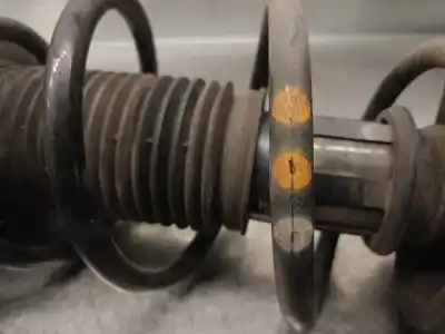 Автозапчастина б/у передній правий амортизатор для seat ateca (kh7, khp) 1.4 tsi посилання на oem iam 5q3413031f  5q3413031f