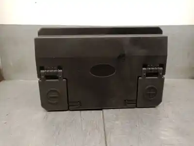 Second-hand car spare part decorative moulding for ssangyong xlv suv e-xgi 160 oem iam references 2684035100  