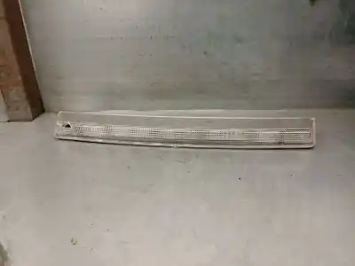 Pezzo di ricambio per auto di seconda mano LUCE FRENO CENTRALE per CITROEN C4 CACTUS  Riferimenti OEM IAM 9804687380 9676444380 6351HH