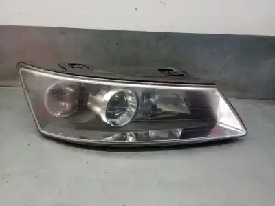 Peça sobressalente para automóvel em segunda mão farol / farolim direito por hyundai sonata v (nf) 2.0 crdi referências oem iam 921023k020