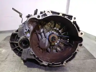 Pezzo di ricambio per auto di seconda mano Riduttore per SSANGYONG XLV SUV E-XGI 160 Riferimenti OEM IAM 3102035221 G2IL 