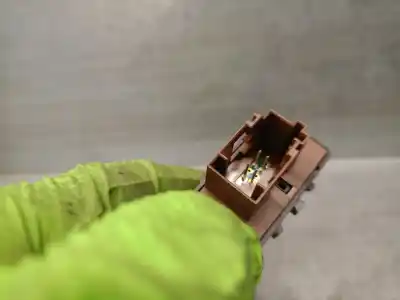 Автозапчасти б/у выключатель за citroen c5 iii (rd_) 1.6 hdi 110 ссылки oem iam 96637757zd  