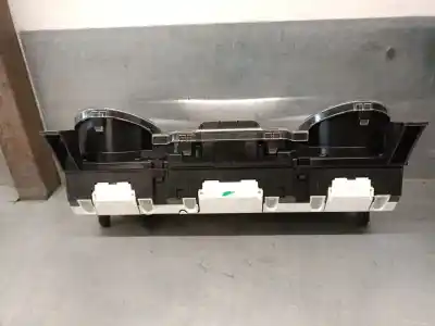 Peça sobressalente para automóvel em segunda mão quadrante por citroen c5 iii (rd_) 1.6 hdi 110 referências oem iam 9666330580  6103pn