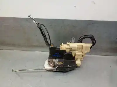 Second-hand car spare part Front Right Door Lock for LEXUS RX (MCU15) 300 AWD (MCU15) OEM IAM references 6903048030  6903048030