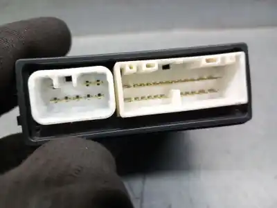 Автозапчасти б/у электронный модуль за lexus rx (mcu15) 300 awd (mcu15) ссылки oem iam 8922448020  8922448020