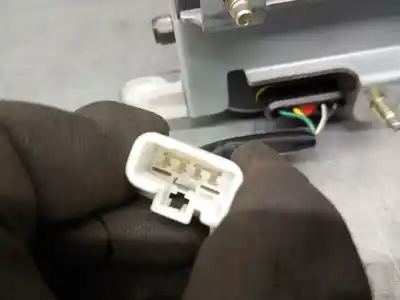 Pièce détachée automobile d'occasion module électronique pour lexus rx (mcu15) 300 awd (mcu15) références oem iam 8904048010  