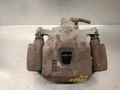 Pezzo di ricambio per auto di seconda mano Pinza Freno Anteriore Destra per LEXUS RX (MCU15) 300 AWD (MCU15) Riferimenti OEM IAM 4773048030  4773048030