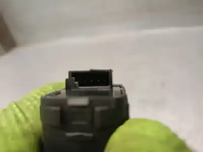 Автозапчастина б/у передній правий віконний вимикач для porsche cayenne (92a) 3.0 diesel посилання на oem iam 7pp959855b 10002473 7pp959855b