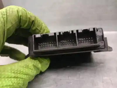 Автозапчастина б/у електронний модуль для porsche cayenne (92a) 3.0 diesel посилання на oem iam 7p5919475c 303621 valeo 