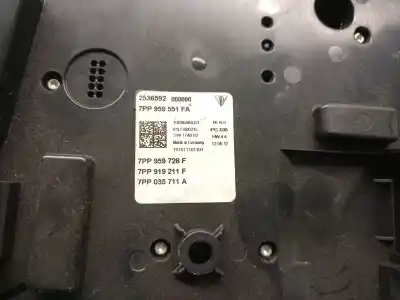 Second-hand car spare part interior light for porsche cayenne (92a) 3.0 diesel oem iam references 7pp959551fa 7pp959728f 