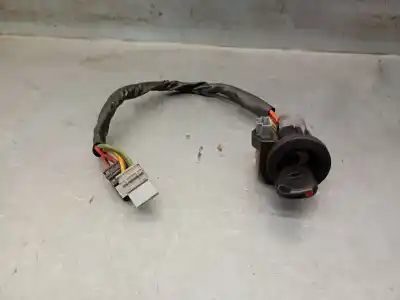 Second-hand car spare part Ignition Switch for RENAULT KANGOO (F/KC0) 1.5 dCi Diesel 84 CV / 62 KW OEM IAM references 7701470736  7701470736 Second-hand car spare part Ignition Switch for RENAULT KANGOO (F/KC0) 1.5 dCi Diesel 84 CV / 62 KW OEM IAM references 7701470736  7701470736