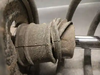 Автозапчастина б/у правий задній амортизатор для lexus rx (mcu15) 300 awd (mcu15) посилання на oem iam 4853048070  4853049175