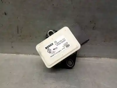 Pezzo di ricambio per auto di seconda mano  per NISSAN QASHQAI / QASHQAI +2 I (J10, NJ10, JJ10E)  Riferimenti OEM IAM 479300006R 0265005757 BOSCH 479300006R