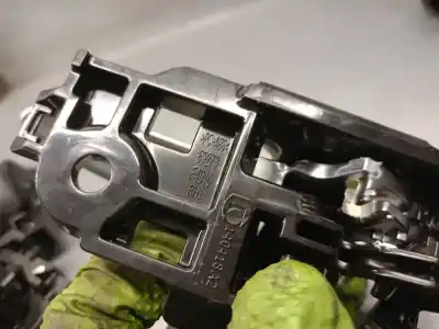 Автозапчасти б/у внутренняя задняя правая ручка за toyota c-hr (_x1_) 1.8 hybrid (zyx10_, zyx11_) ссылки oem iam 69273f4010  