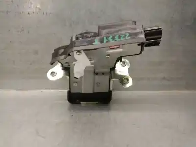 Автозапчастина б/у замок багажника / ворот для toyota c-hr (_x1_) 1.8 hybrid (zyx10_, zyx11_) посилання на oem iam 69350f4010  69350f4010