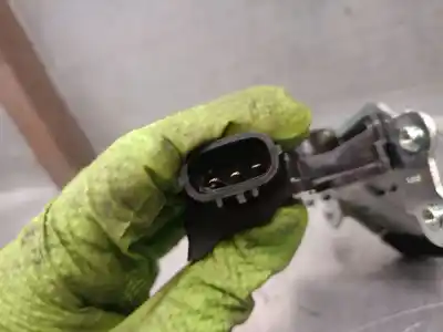 Автозапчастина б/у замок багажника / ворот для toyota c-hr (_x1_) 1.8 hybrid (zyx10_, zyx11_) посилання на oem iam 69350f4010  69350f4010