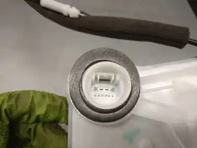 Автозапчастина б/у замок передніх дверей лівий для toyota c-hr (_x1_) 1.8 hybrid (zyx10_, zyx11_) посилання на oem iam 6904002491  6904002491