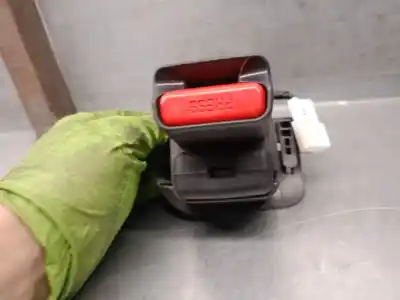 Автозапчасти б/у крюк для пояса за toyota c-hr (_x1_) 1.8 hybrid (zyx10_, zyx11_) ссылки oem iam 73380f4010c2  73380f4010c2