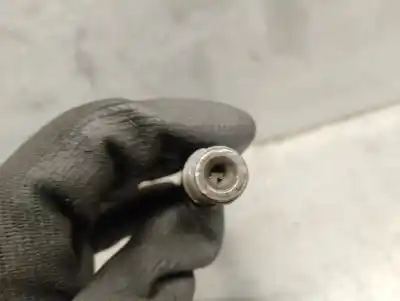 Автозапчастина б/у инжектор для land rover discovery (salljg/lj) 2.5 turbodiesel посилання на oem iam kbal90p37  