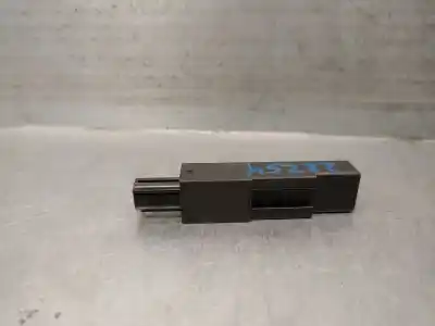 Автозапчастина б/у антена для mazda mx-5 iv (nd) 2.0 (nd2e) посилання на oem iam kd45676nxa x1t60671 