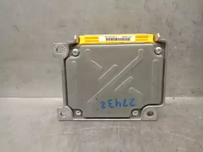 Pièce détachée automobile d'occasion boitier de commande d'airbag pour mercedes-benz clase e t-model (s211) e 280 t cdi (211.220) références oem iam 2118705885 0285010564 bosch 2118705885