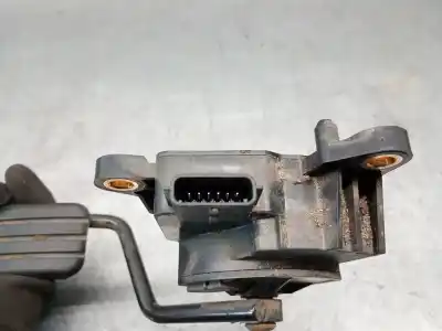 Second-hand car spare part accelerator pedal for renault scénic ii (jm0/1_) 1.9 dci (jm0g, jm12, jm1g, jm2c) oem iam references 8200159647  8200159647