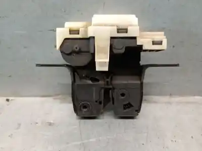 Second-hand car spare part trunk lock for renault scénic ii (jm0/1_) 1.9 dci (jm0g, jm12, jm1g, jm2c) oem iam references 8200076240  8200076240