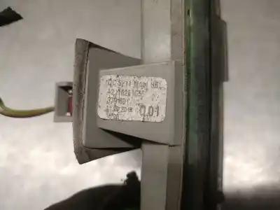 Piesă de schimb auto la mâna a doua lampa frana, stop centrala pentru mercedes-benz clase e t-model (s211) e 280 t cdi (211.220) referințe oem iam a2118201656  a2118201656