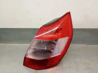 Автозапчастина б/у правий ліхтар для RENAULT SCÉNIC II (JM0/1_) 1.9 DCI (JM0G, JM12, JM1G, JM2C) Посилання на OEM IAM 8200127702  8200127702