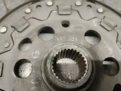 Second-hand car spare part clutch kit for seat ateca (kh7, khp) 1.4 tsi oem iam references 03l141031l  04e141015k
