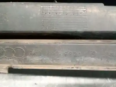 Peça sobressalente para automóvel em segunda mão grelha de pára choques frontal por audi a4 b8 (8k2) 2.0 tdi referências oem iam 8k0807682a  8k0807682a