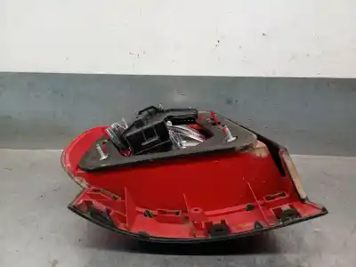 Автозапчастина б/у правий ліхтар для audi a4 b5 (8d2) 1.8 посилання на oem iam 8d0945112d  8d0945112d