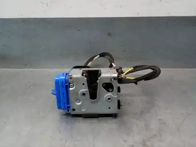 Автозапчастина б/у замок дверей заднього лівого для audi a4 b5 (8d2) 1.8 посилання на oem iam 8d0839015a  8d0839015a