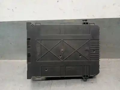 Second-hand car spare part fuse box unit for citroen c4 cactus 1.6 bluehdi 100 oem iam references 9807531680 21417365 valeo 