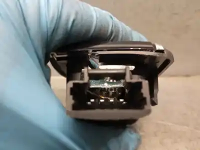 Second-hand car spare part interior light for citroen ds5 2.0 hdi 165 oem iam references 96701574xt  