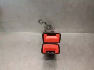 Автозапчасти б/у крюк для пояса за seat leon st (5f8) 1.4 tgi ссылки oem iam 5f0857739qvz  5f0857739qvz