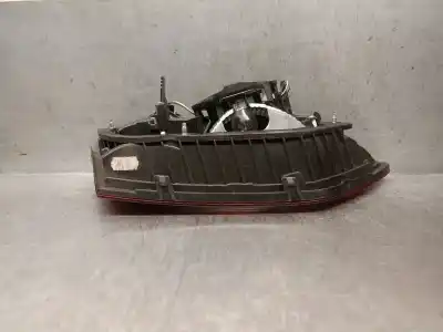 Автозапчасти б/у правый задний фонарь за seat leon st (5f8) 1.4 tgi ссылки oem iam 5f9945094  5f9945094