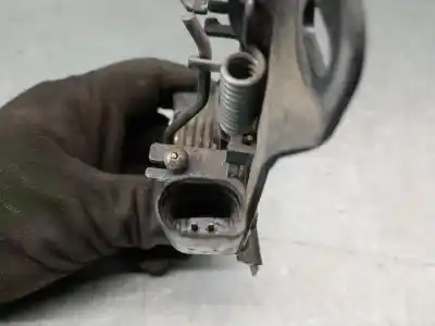 Автозапчастина б/у замок капота для audi a3 (8l1) 1.9 tdi посилання на oem iam 8l0823509g  8l0823509g