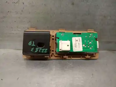 Автозапчастина б/у внутрішне світло для porsche cayenne (9pa) 3.2 посилання на oem iam 7l5947292 9751111 