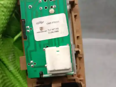 Автозапчастина б/у внутрішне світло для porsche cayenne (9pa) 3.2 посилання на oem iam 7l5947292 9751111 