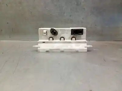 Peça sobressalente para automóvel em segunda mão display gps / multimídia por peugeot 307 break / sw (s1) 1.6 hdi referências oem iam 9652809977  9652809977