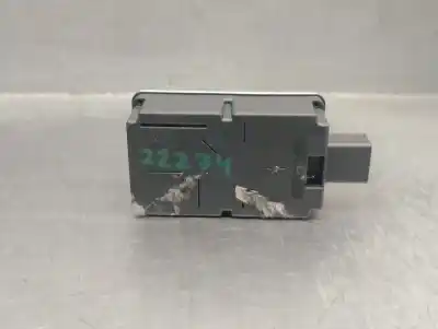 Second-hand car spare part central locking pump for volvo v40 fastback (525) d2 oem iam references 31419137  