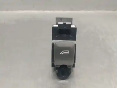 Автозапчасти б/у УПРАВЛЕНИЕ ЗАДНИМИ ЛЕВЫМИ СТЕКЛАМИ за VOLVO V40 FASTBACK (525)  ссылки OEM IAM 31394840  