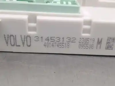 Second-hand car spare part fuse box unit for volvo v40 fastback (525) d2 oem iam references 31453132 4014745518 