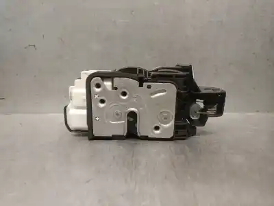 Second-hand car spare part front right door lock for volvo v40 fastback (525) d2 oem iam references 31440390