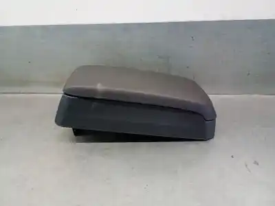 Автозапчасти б/у центральный подлокотник за jeep compass (mk49) 2.2 crd 4x4 ссылки oem iam 1wn92xdvaa  1wn92xdvaa