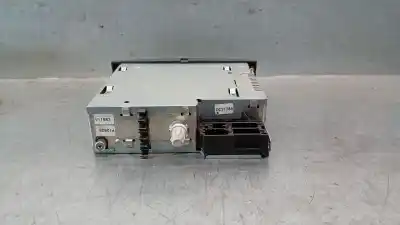 Second-hand car spare part audio system / radio cd for renault clio iii (br0/1, cr0/1) 1.4 16v oem iam references 8200607915  8200607915